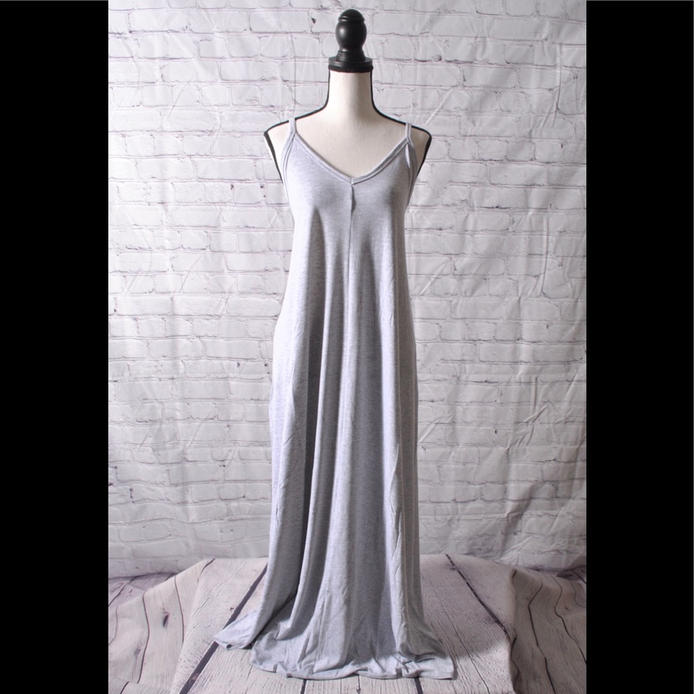 Zenana Premium  Maxi Dress W/ Pockets I have 1X, 2X maxi left 3X SOLD OUT!!! - Picture 2 of 10